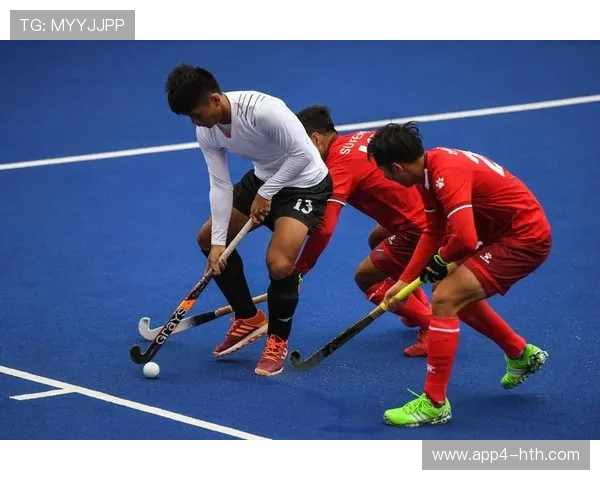 赛场设置运动文化体验区，观众近距离感受曲棍球