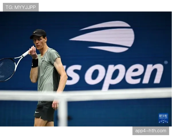 那不勒斯韩国前锋金敏在赛后用流利意大利语接受采访，视频在韩国Naver登上热搜