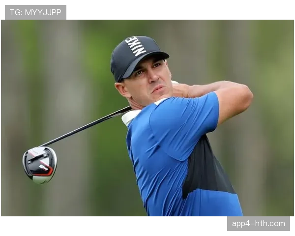 布鲁克斯·科普卡与贾斯汀·托马斯一同赴巴哈马进行美国大师赛前特训