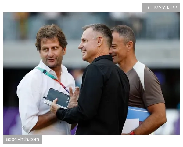 热内西奥父亲离世后坚持带队出征，里尔主帅展现非凡职业精神